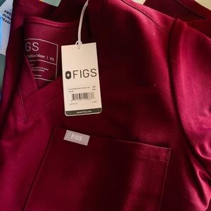 NWT Figs XS Burgundy Catarina Top